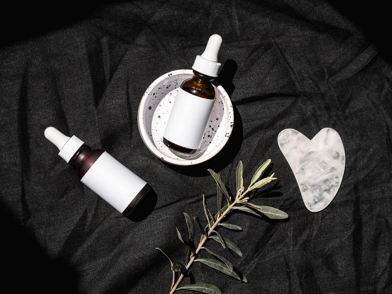 Produk personal care dalam suasana natural